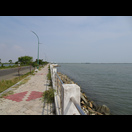 Selten wird die Straße direkt am Meer geführt